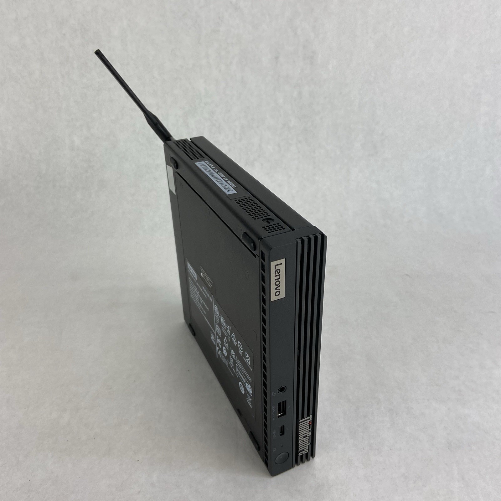 Lenovo ThinkCentre M75Q Gen 2 MFF AMD 5 Pro 4650 GE 3.3GHz 16GB RAM No AC/HDD/OS