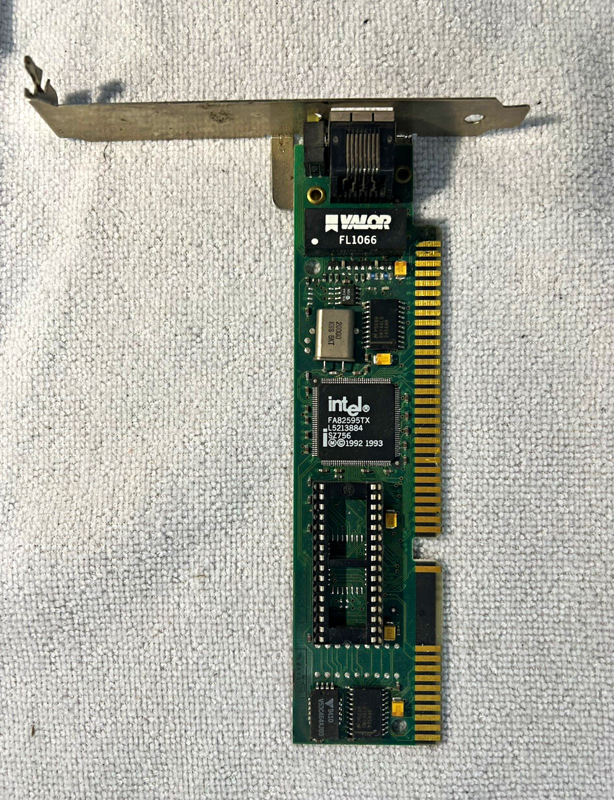 Intel EtherExpress PRO/10+ ISA Ethernet Network Card RJ45 10Mbps IEEE 802.3