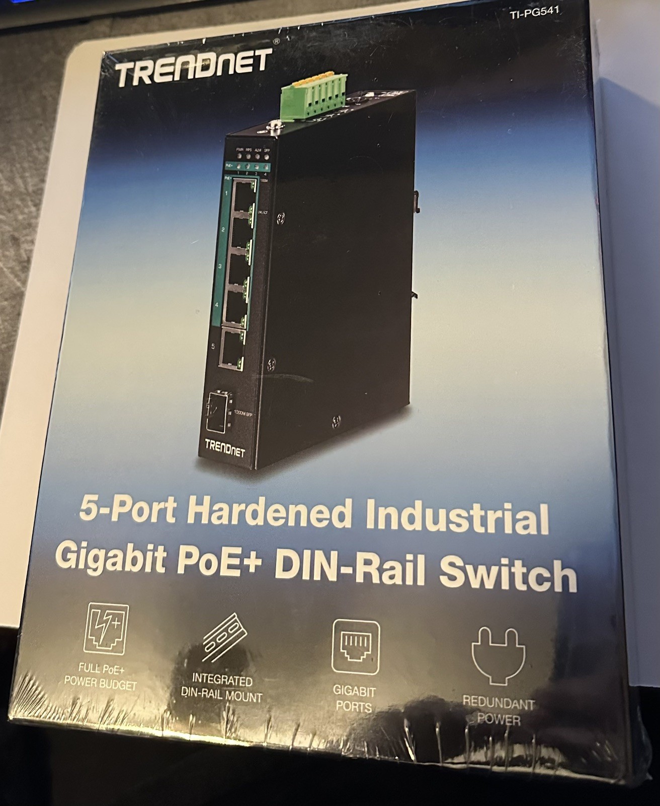 Trendnet TI-PG541 5 Port Hardened Industrial Gigabit PoE+DIN+Rail Switch SEALED