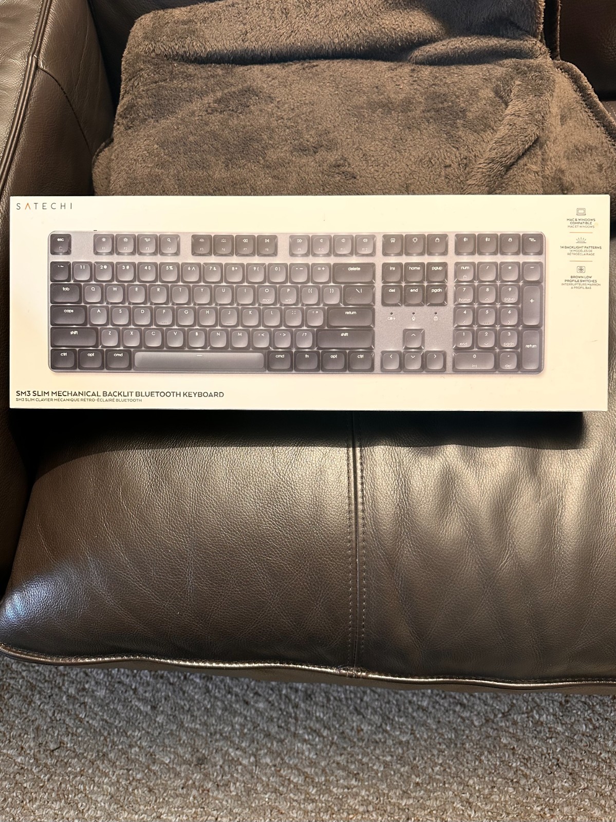 SM3 Slim Mechanical Backlit Bluetooth Keyboard by Satechi.