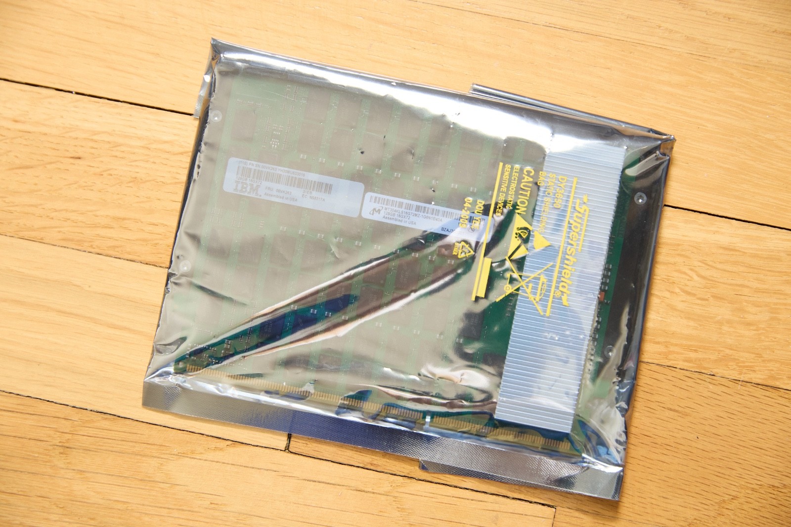 IBM 128GB 16GX72 DDR3 1600MHZ CDIMM memory for P-series Power 8 Micron