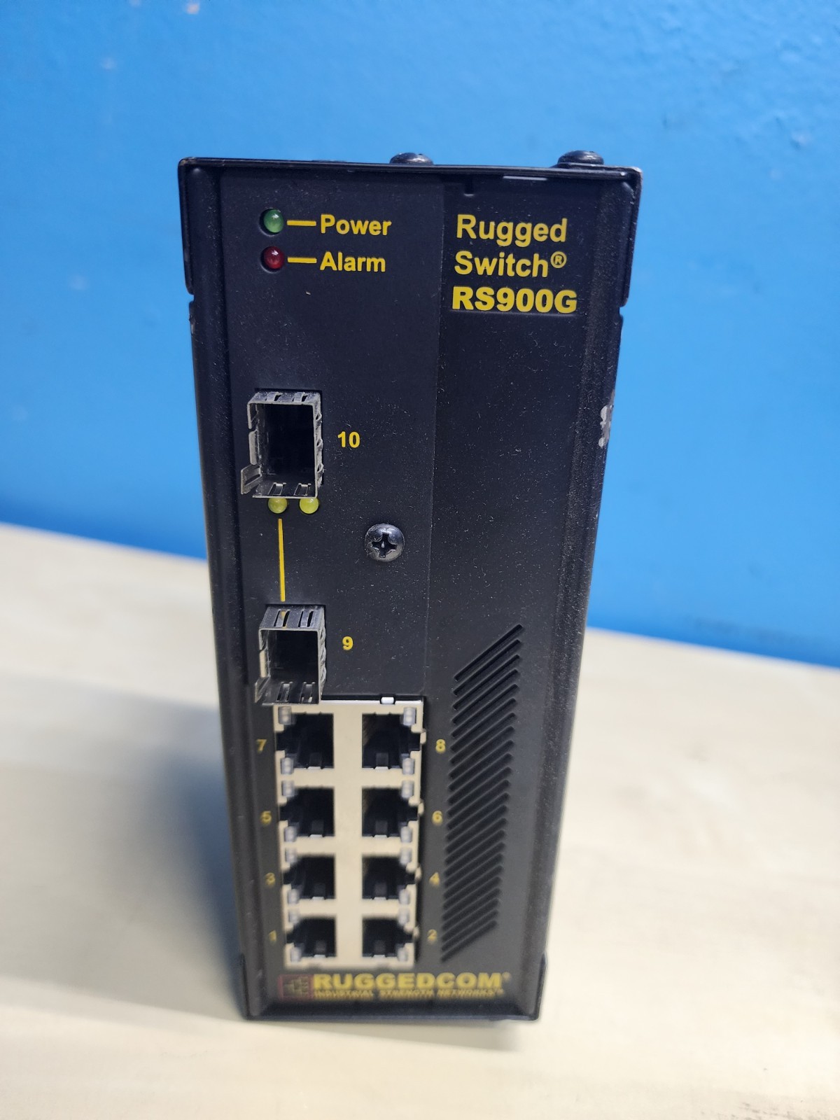 Siemens Ruggedcom RS900G Managed Ethernet Switch RS900G-HI-P-2SFP-XX