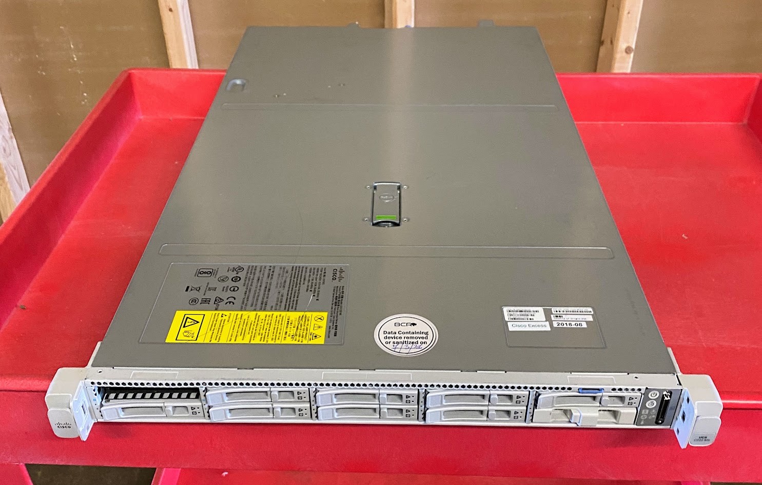 Cisco UCSC-C220-M5SX V02 Rack Server- No SSD, 32GB DDR4, 2x GOLD 6138 CPU, No OS