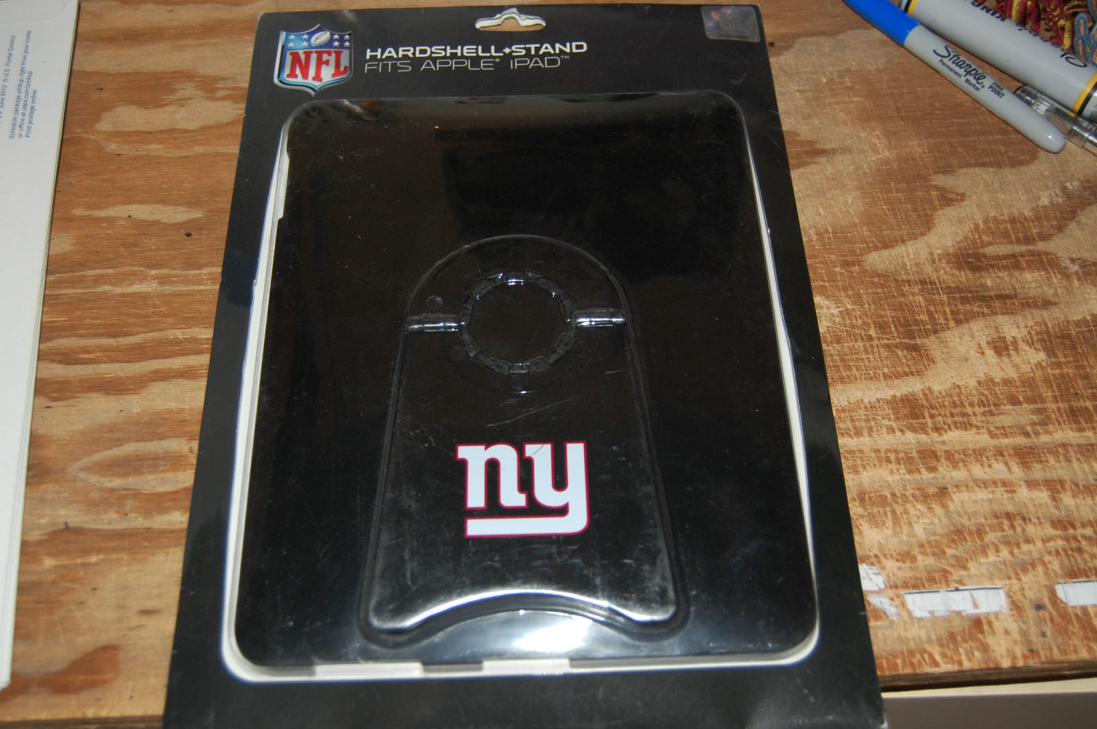 New York Giants Tribeca IPAD Hardshell + Stand  Football