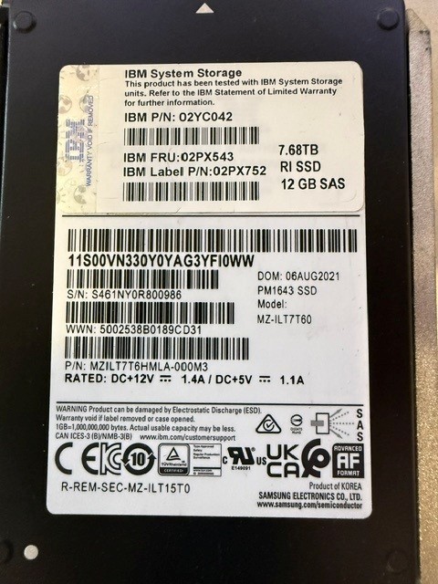 IBM/SAMSUNG 02PX543 02PX752 MZILT7T6HMLA 7.68TB 12Gb SAS 2.5" Inch Flash RI SSD