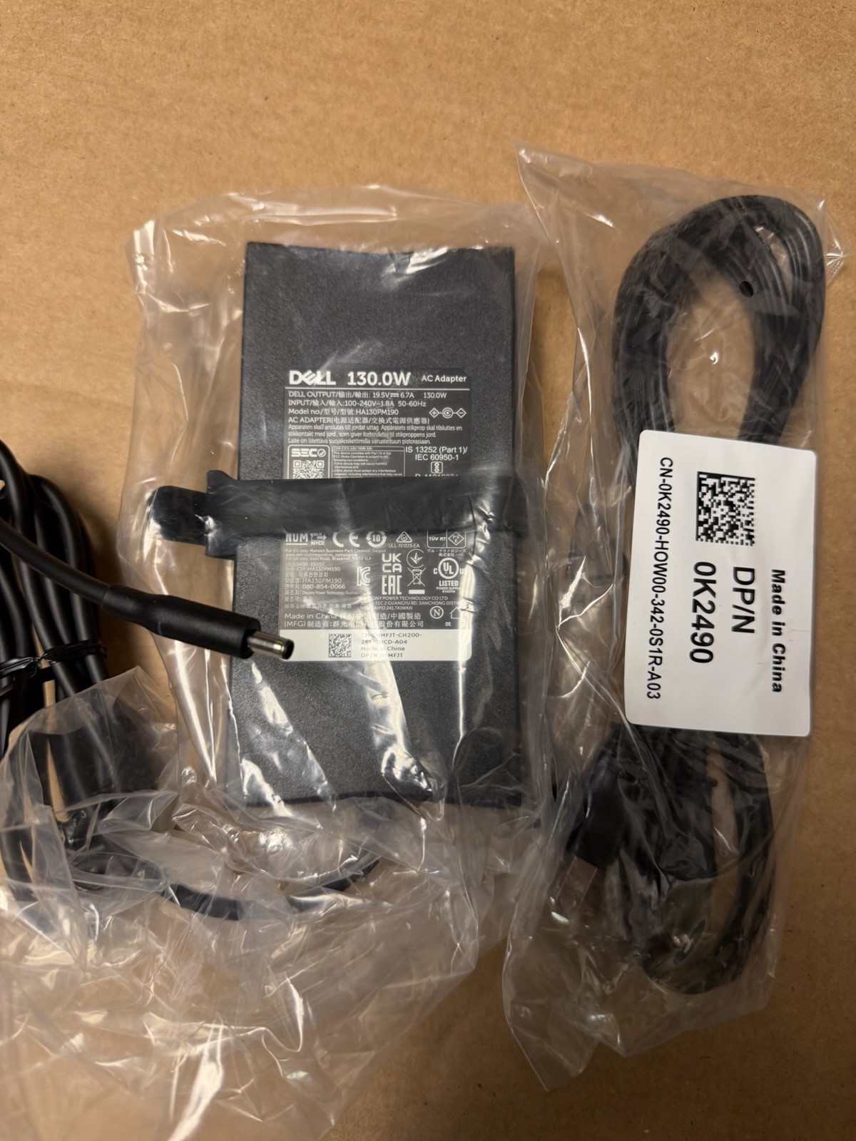 Dell 130W SMALL TIP (4.5mm) AC Adapter With Power Cord for XPS Precision Got 300