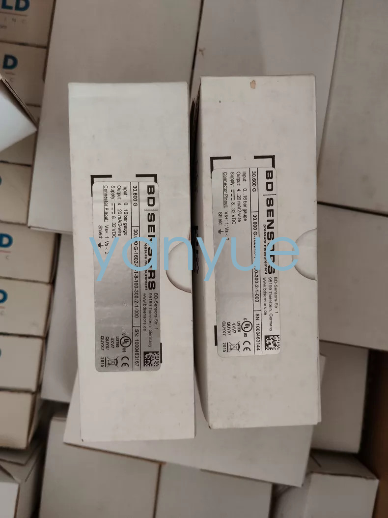 1PCS BD SENSORS 30.600G-1602-R-1-8-100-300-2-1-000 Pressure sensor FedEx or DHL