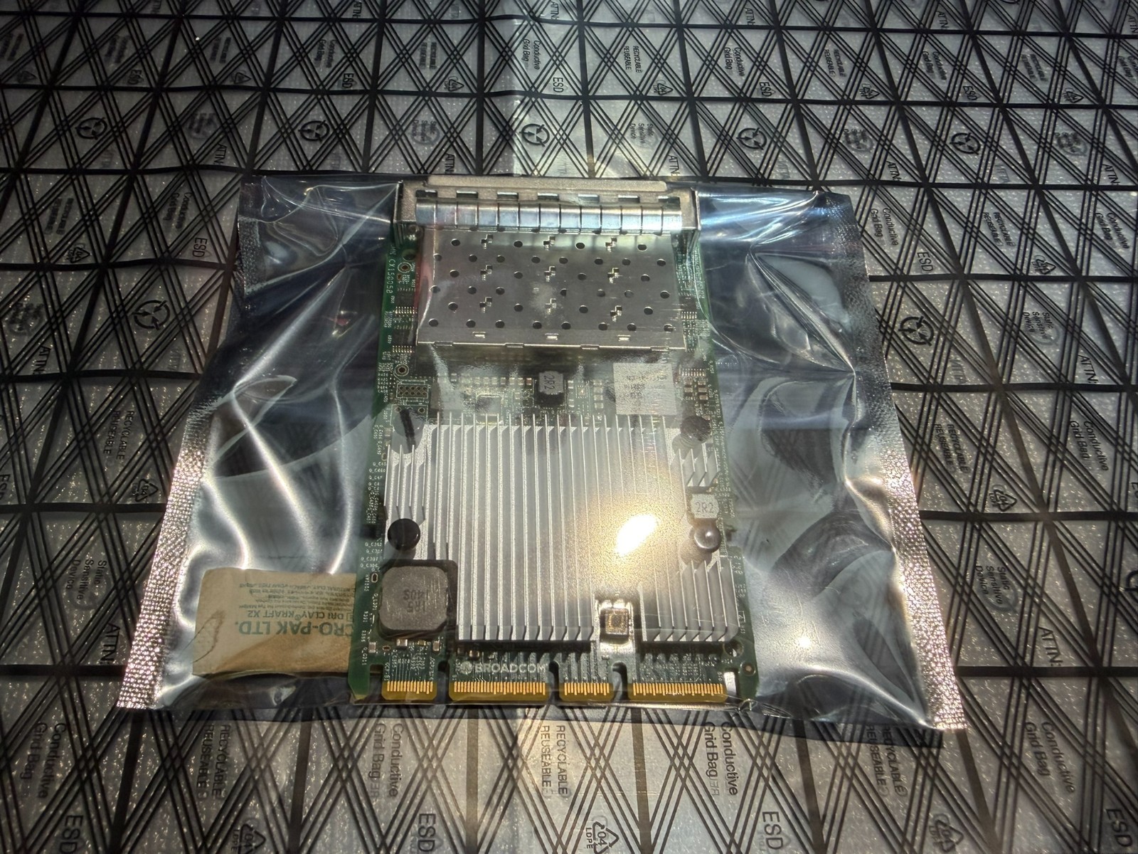 Dell Broadcom 57504 10/25GbE SFP28 Four Port Network Card OCP 3.0 0X1KR4 X1KR4