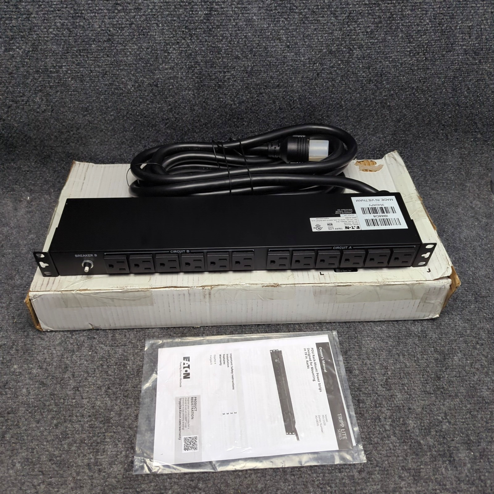 Eaton Tripp Lite PDU2430 2.9kW 30A 120V Basic Rack PDU 24x 5-15R L5-30P 1U