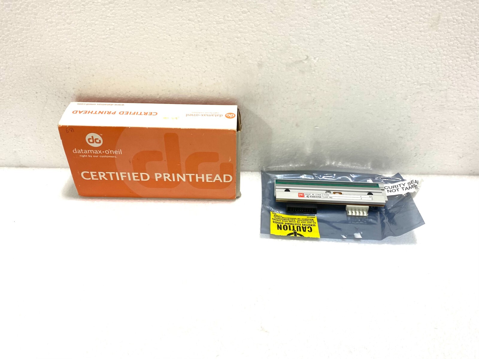 Kyoecra Datamax KPW-104-8TBB4-DMX Printhead 715Ω