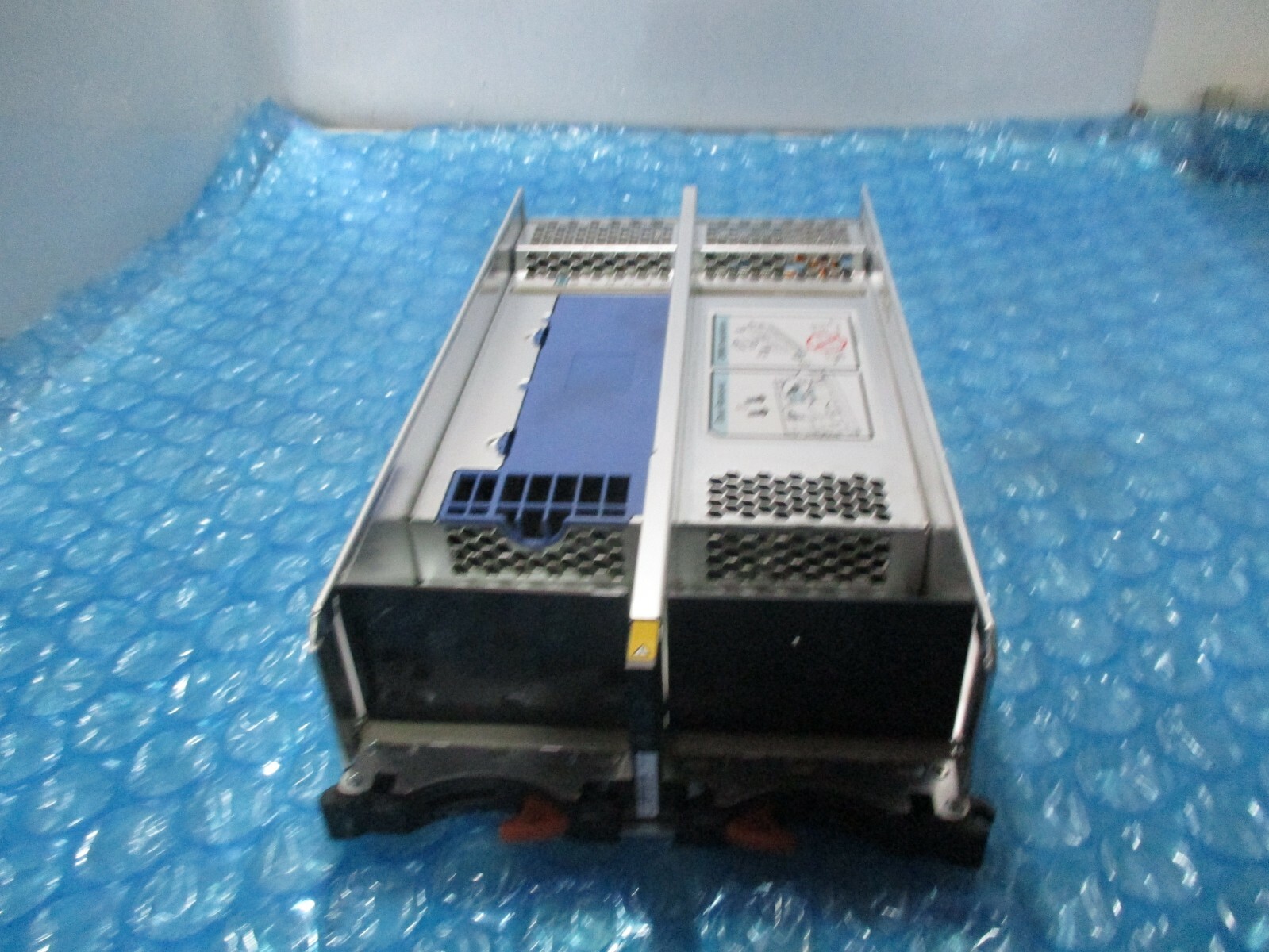 EMC TRPE-AR 110-113-106B-01 VNX Data Mover 2.13GHz CPU Module w/ 6GB RAM