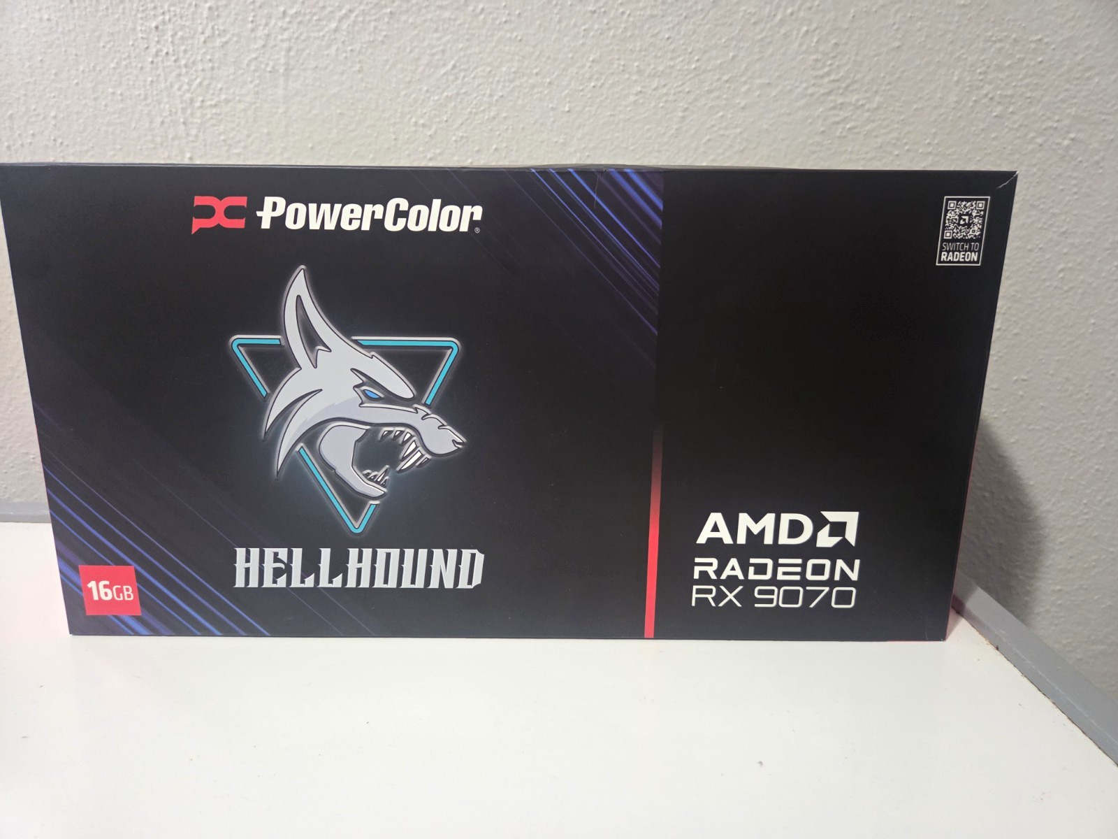 PowerColor Hellhound AMD Radeon RX 9070 16GB GDDR6 RGB PCIe HDMI/DP