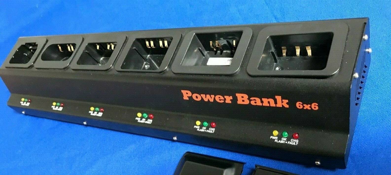 6 Bank Pro Metal Charger(UL)For Intermec/Norand CK30/31... Non included battery 