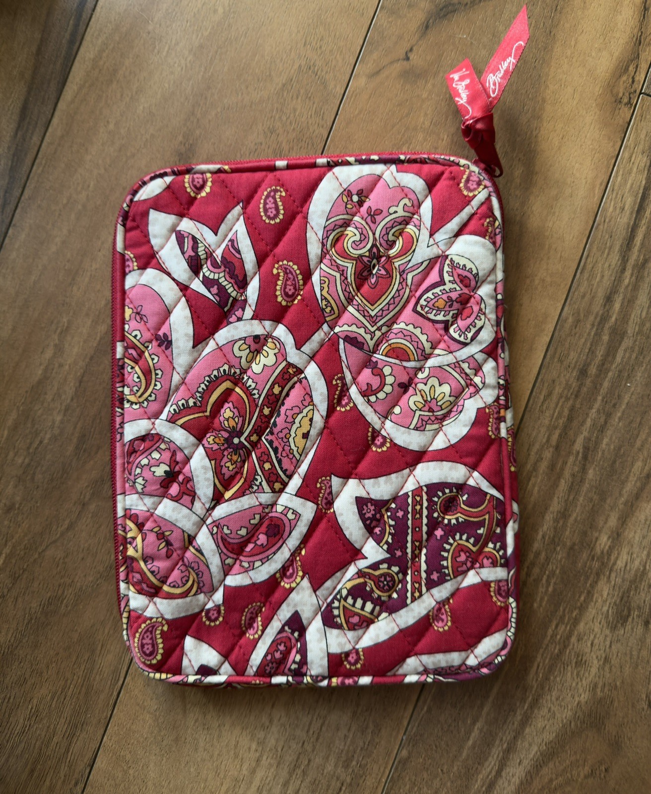 Vera Bradley Quilted E-Reader Tablet Sleeve Rosy Posies Red Pink Paisley Retired