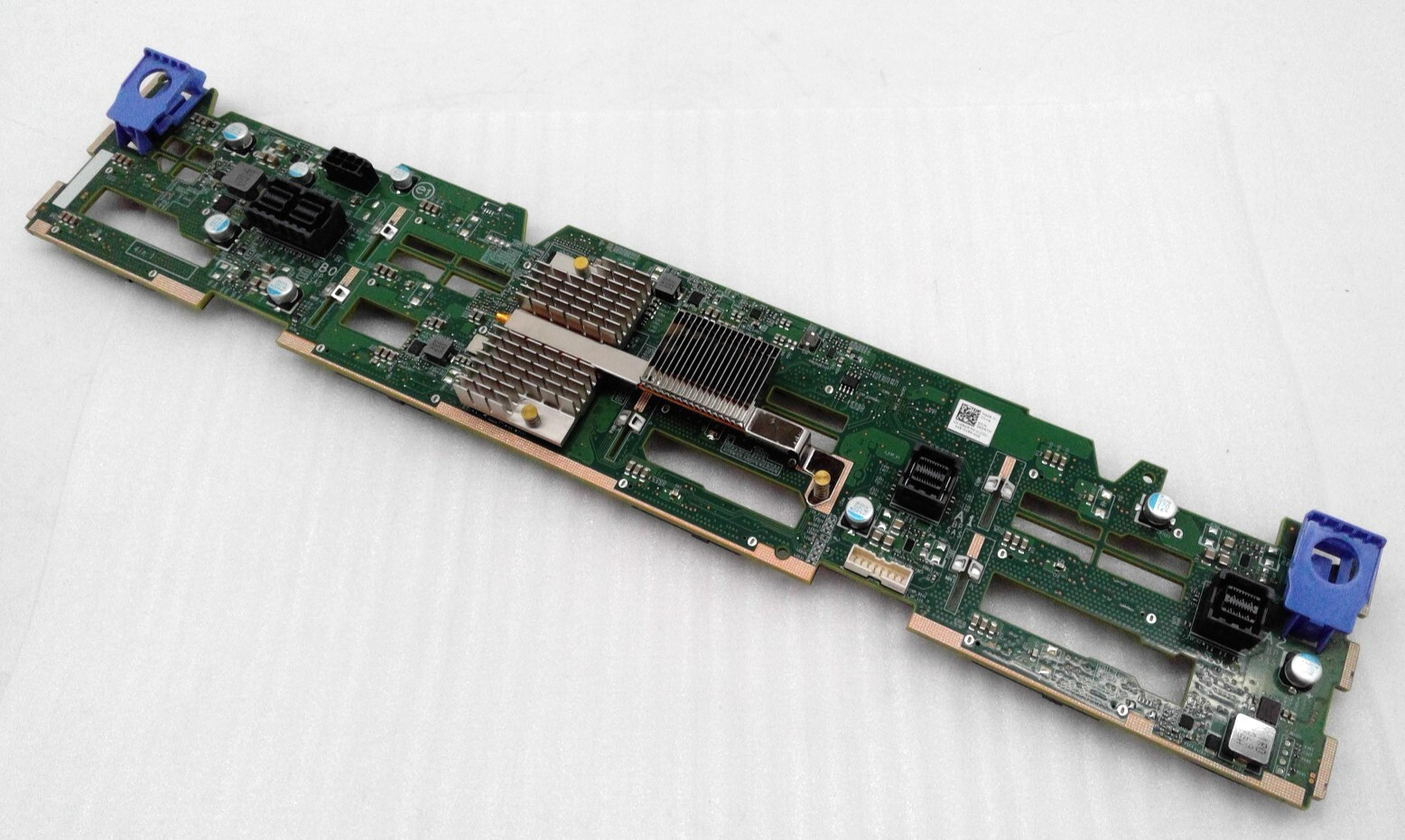 U88594 Dell 0RDRTM EMC PowerEdge R740xd R7425 R7415 12Bay 35 LFF Server  G2U