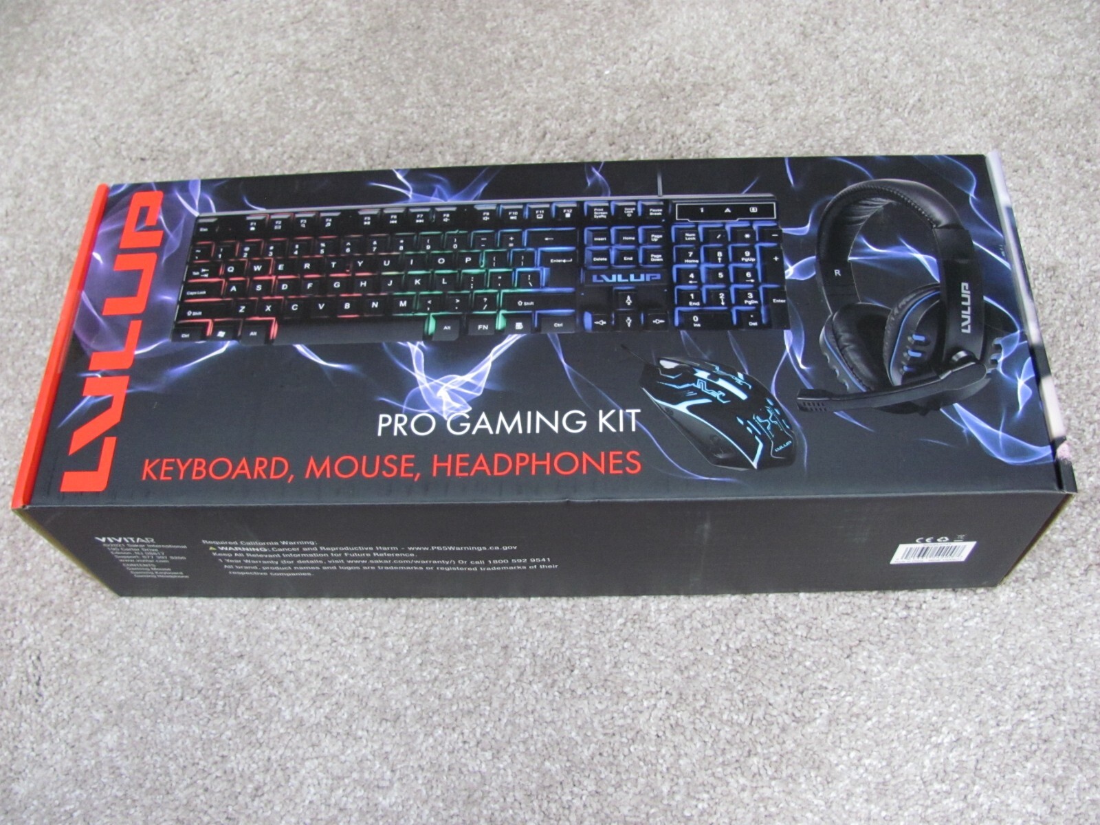 BRAND NEW VIVITAR LVLUP PRO GAMING KIT: KEYBOARD, MOUSE, HEADPHONES LU745