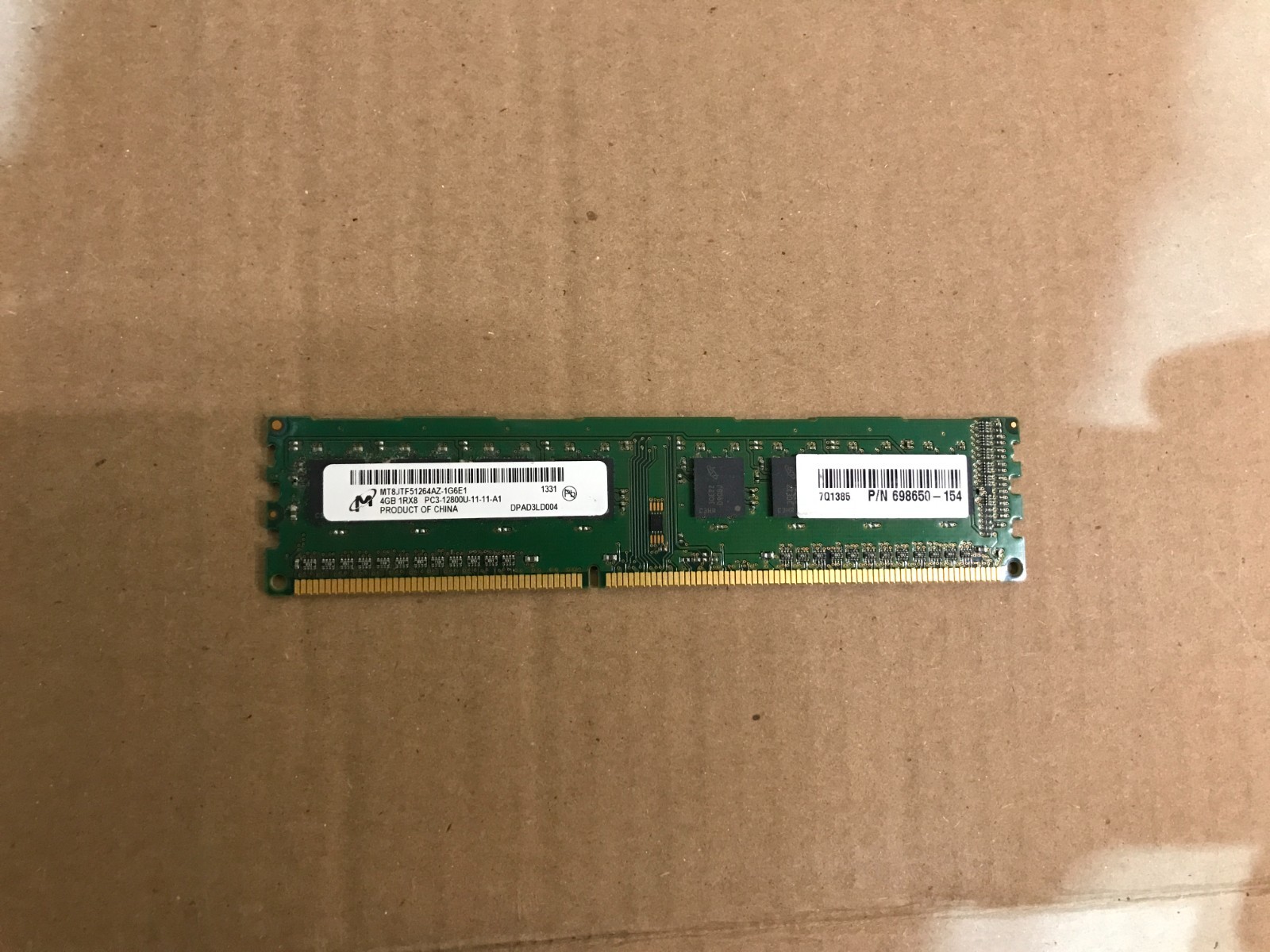 SK hynix  4GB  PC3-12800U-11-11-A1 DDR3  DIMM Desktop Memory MT8JTF51264AZ /