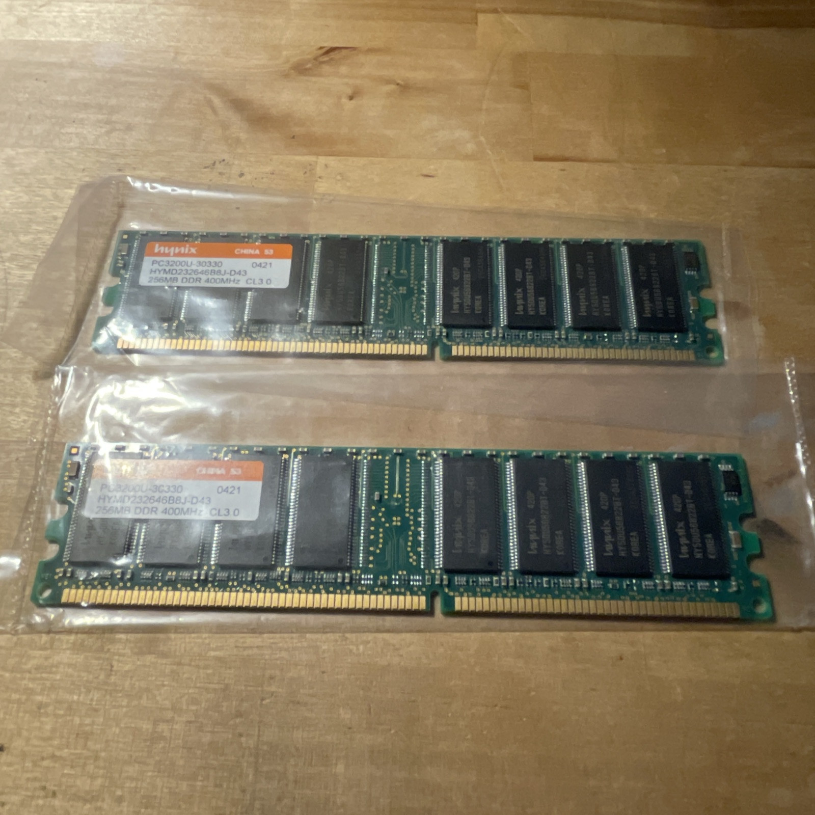 HYNIX 256MB RAM Desktop Memory HYMD232646B8J-D43/ PC3200U-30330/ 0420 DDR-1 Unit
