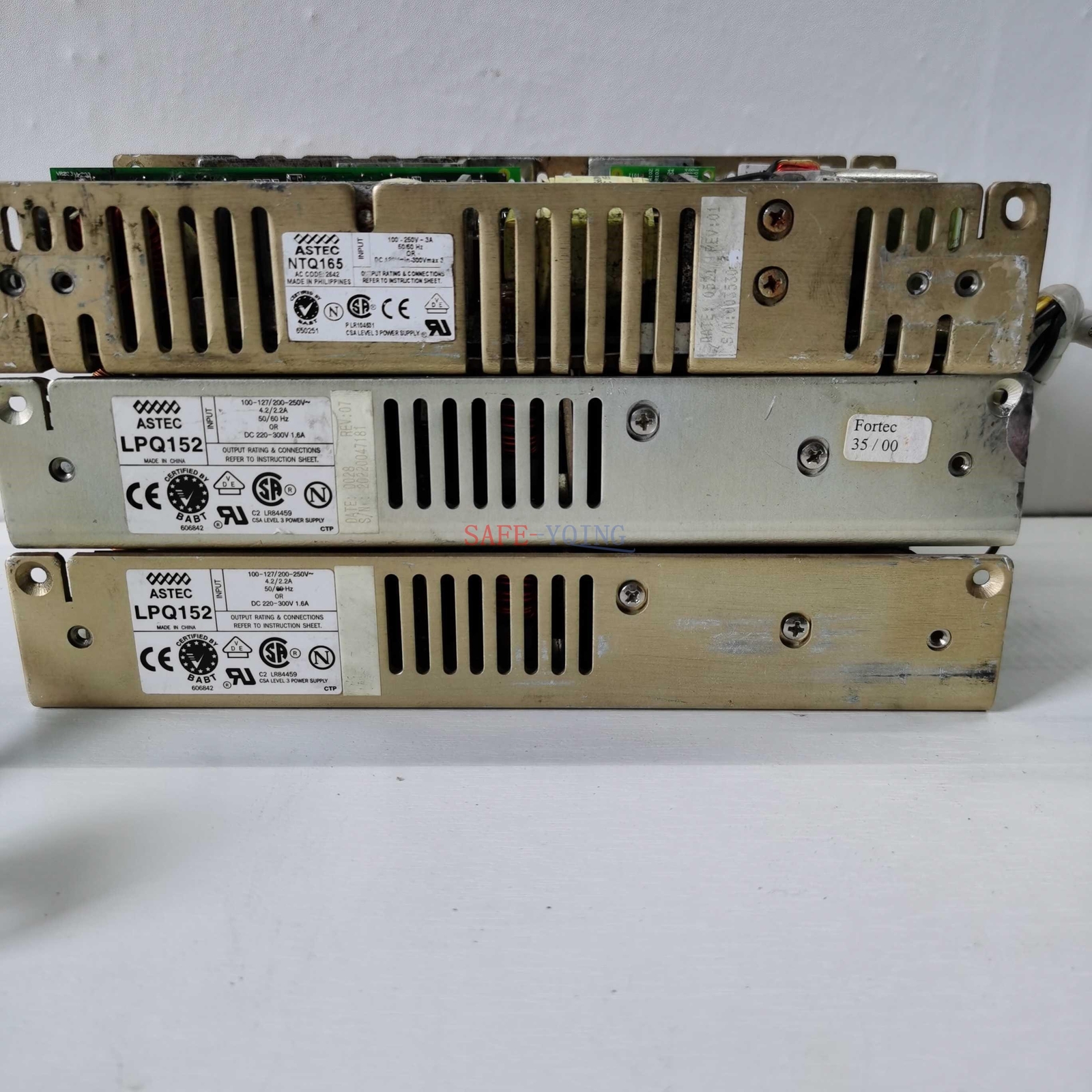 1PC ASTEC LPQ152 power supply used