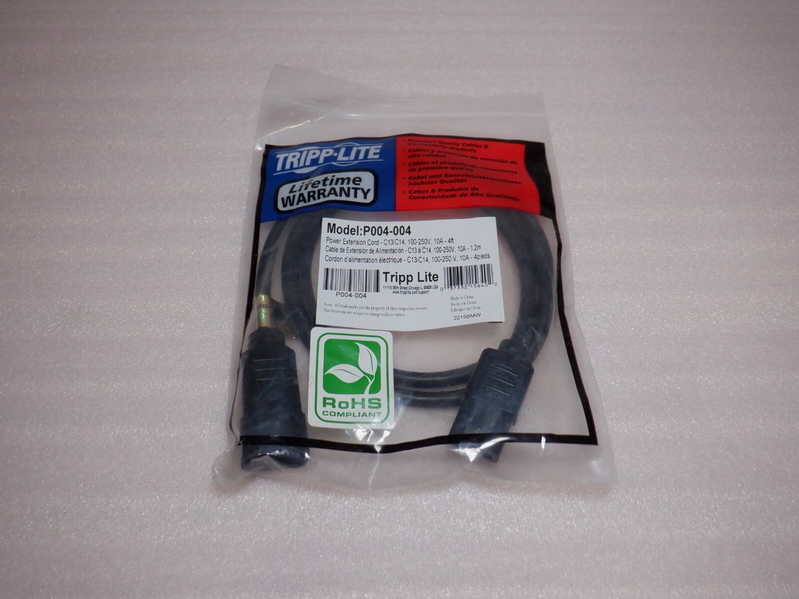 TRIPP-LITE MODEL P004-004 4FT POWER EXTENSION CORD