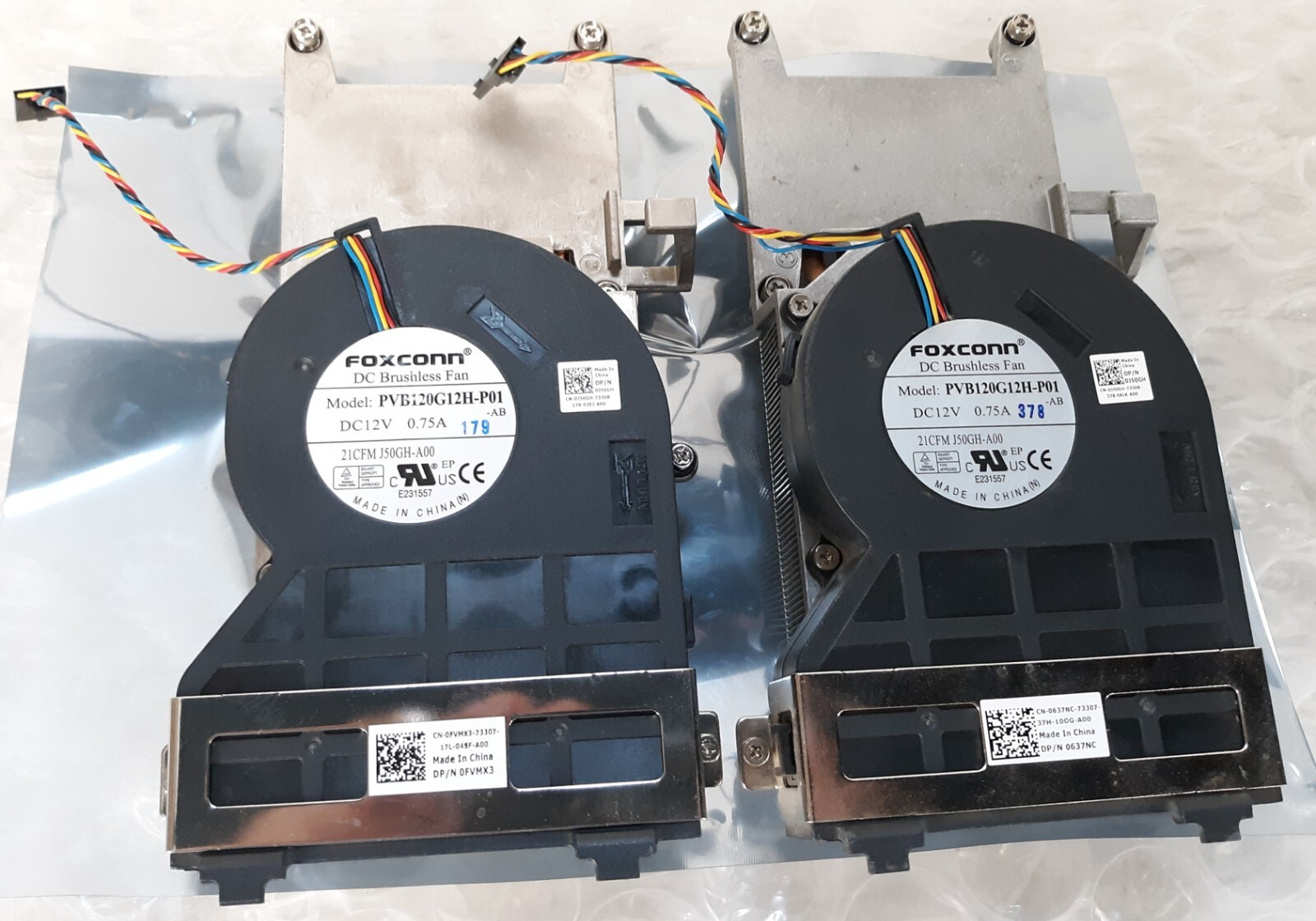 Pair of Dell Optiplex FoxConn PVB120G12H-P01 21CFM J50GH 5-Pin FAN & HEATSINK