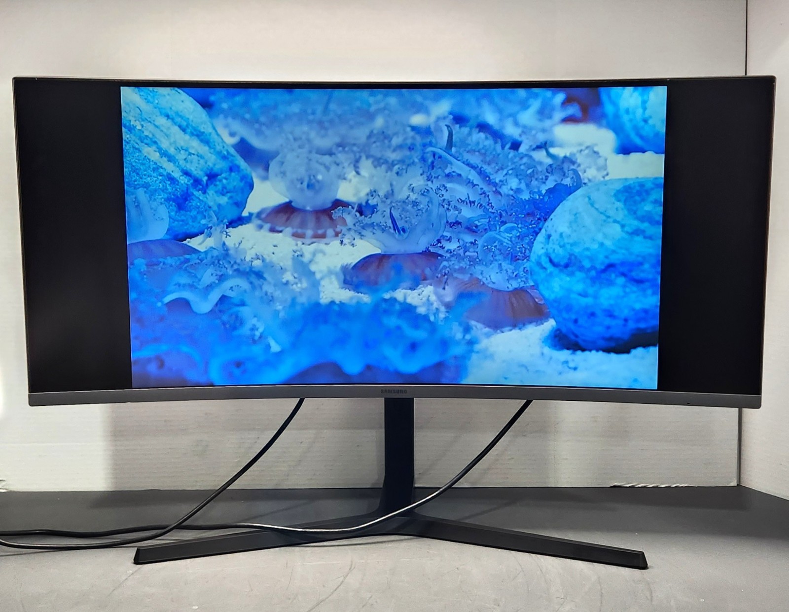 Samsung C34H890WJN 34-Inch Curved Ultra-Wide Monitor 3440x1440 Tested Working