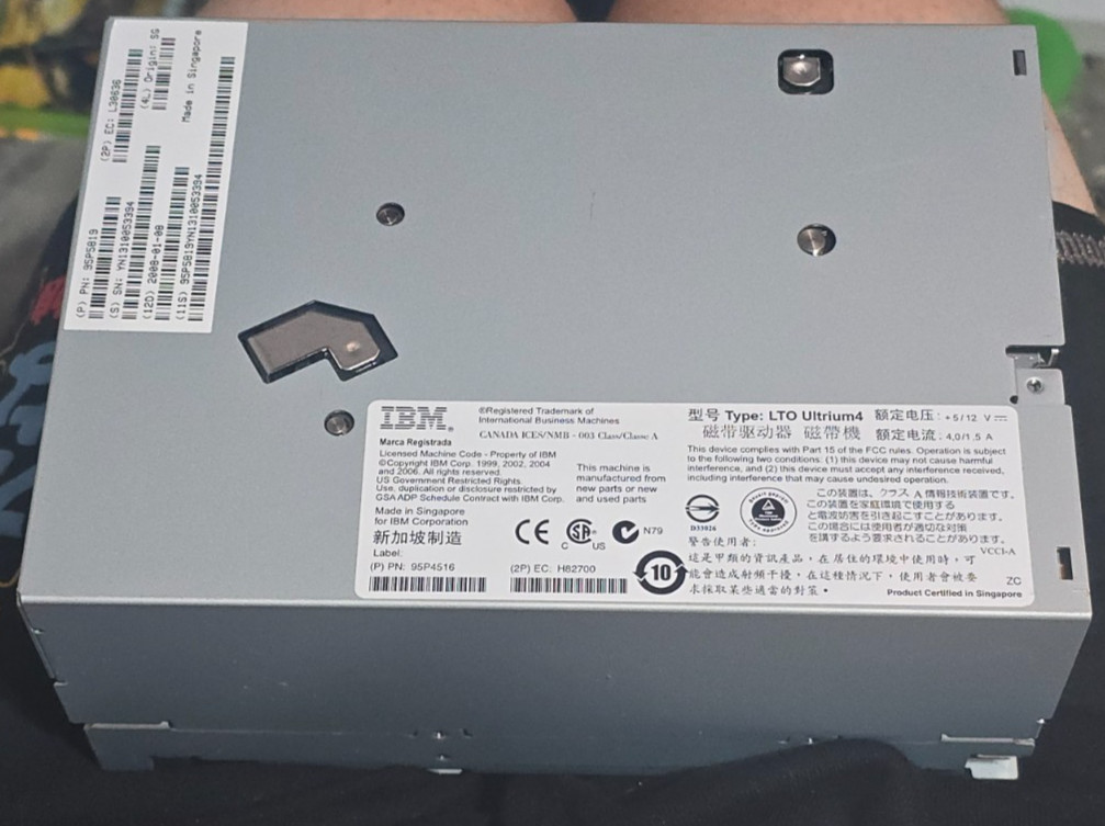 IBM Ultrium4 LTO-4 Tape Drive Dell PN 95P5819 TL2000 TL4000 SAS - LTO4 w/ tapes