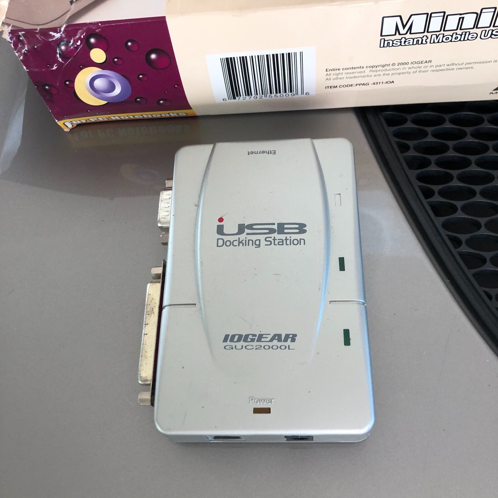 Vintage IOGEAR USB DOCKING STATION-(QUC2000L)-Replicator