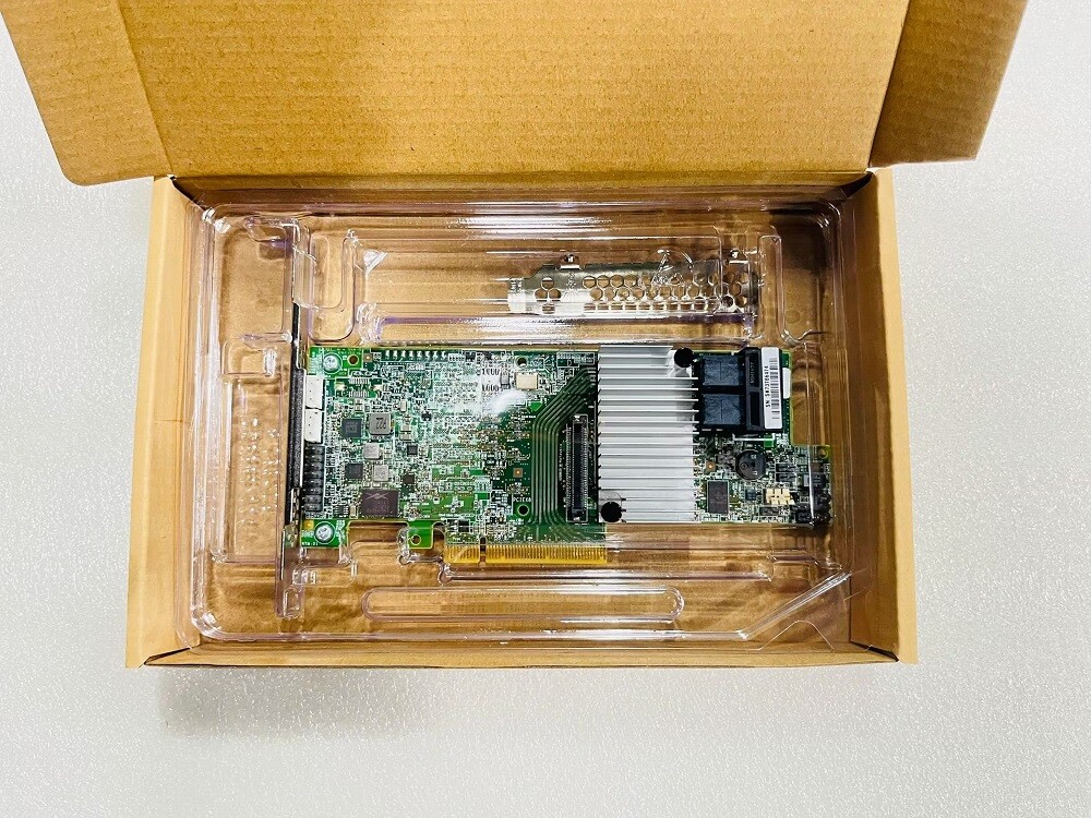 LSI Broadcom MegaRAID 9361-8i RAID Controller 12gb/s Sas Serial Ata/600 - PCI-E