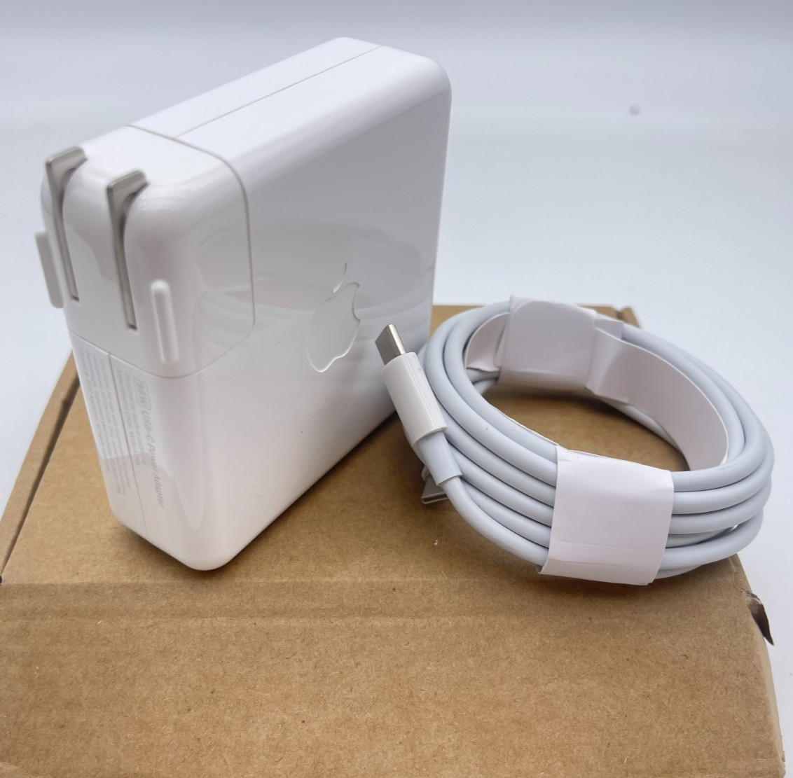 NEW OEM 96W USB-C Power Adapter For Apple MacBook Pro,MacBook Air 13-inch A2166
