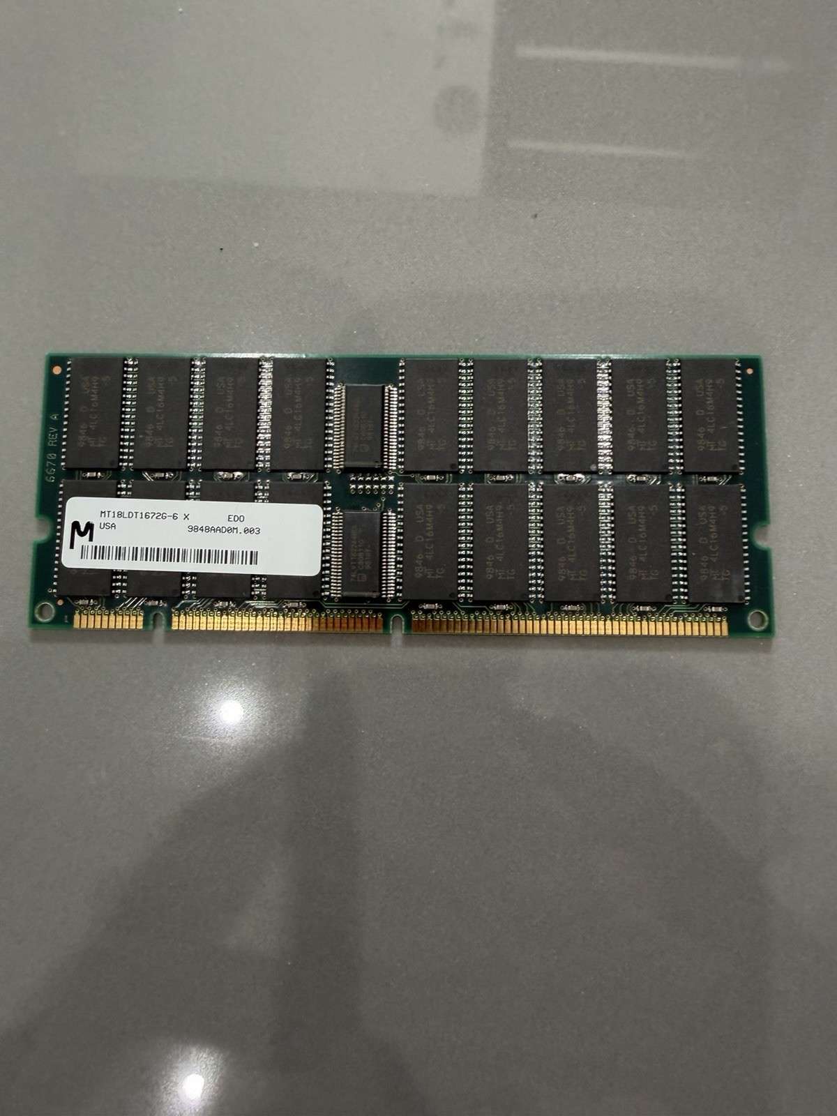 128MB  DIMM UNBUFFERED MEMORY RAM  MT18LDT1672G-6 X 9848AAD0m.003