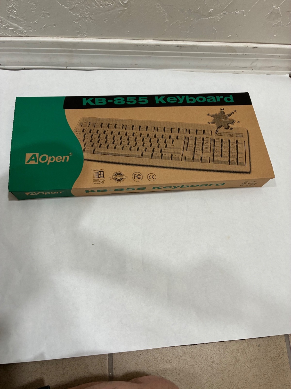 AOpen KB-855 Wired PS/2 Keyboard 107 keys- Vintage new in box