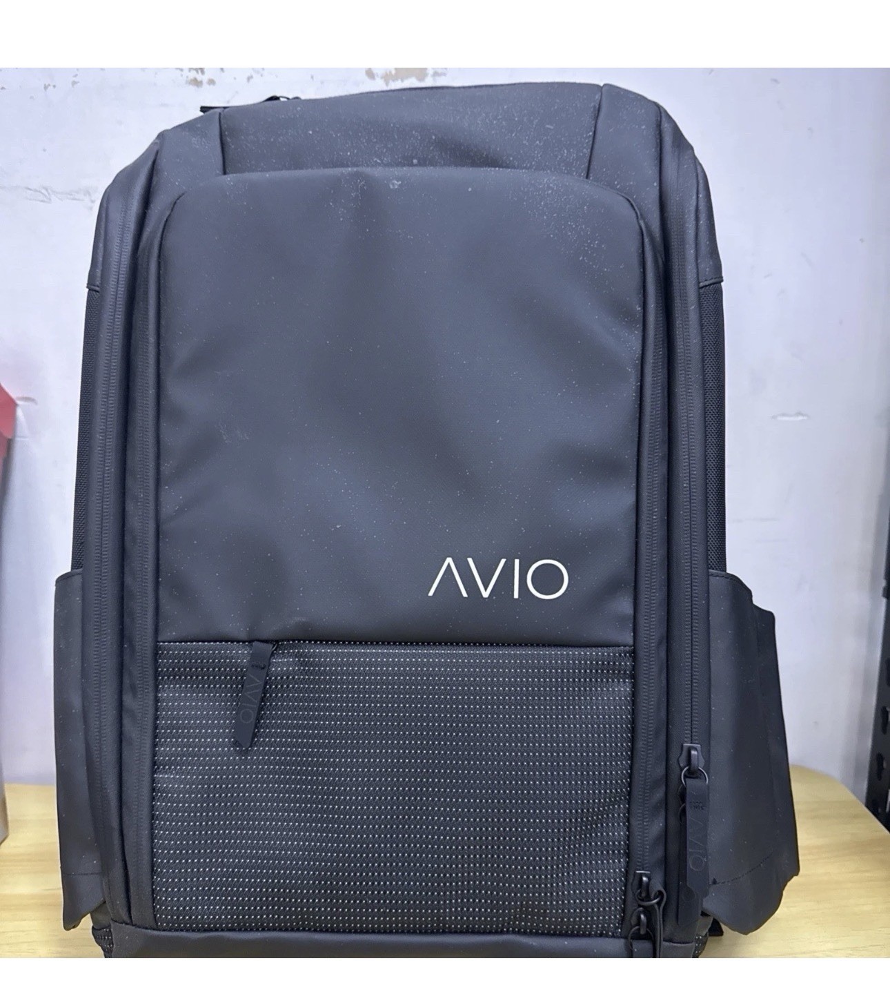 AVIO Los Angeles Black 30L Laptop Backpack 15in Waterproof Padded E010125