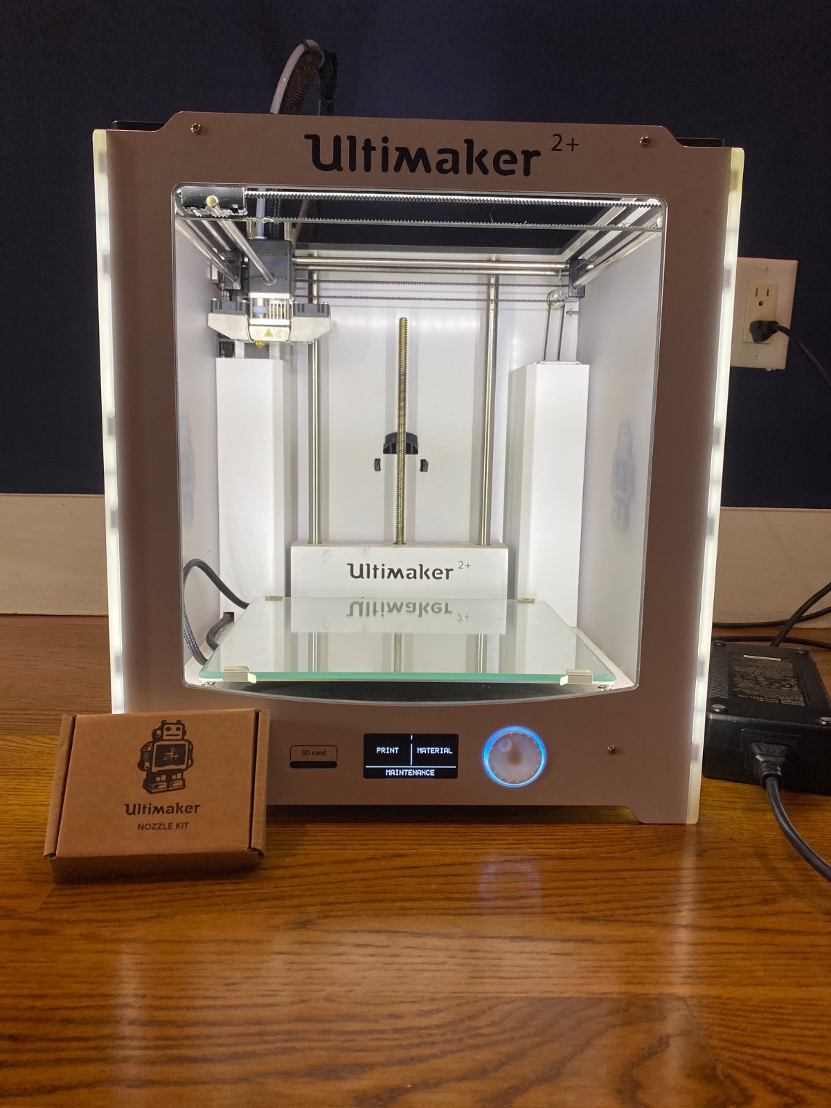 Ultimaker 2+ 3D Printer Complete Tested Working - Made in USA.