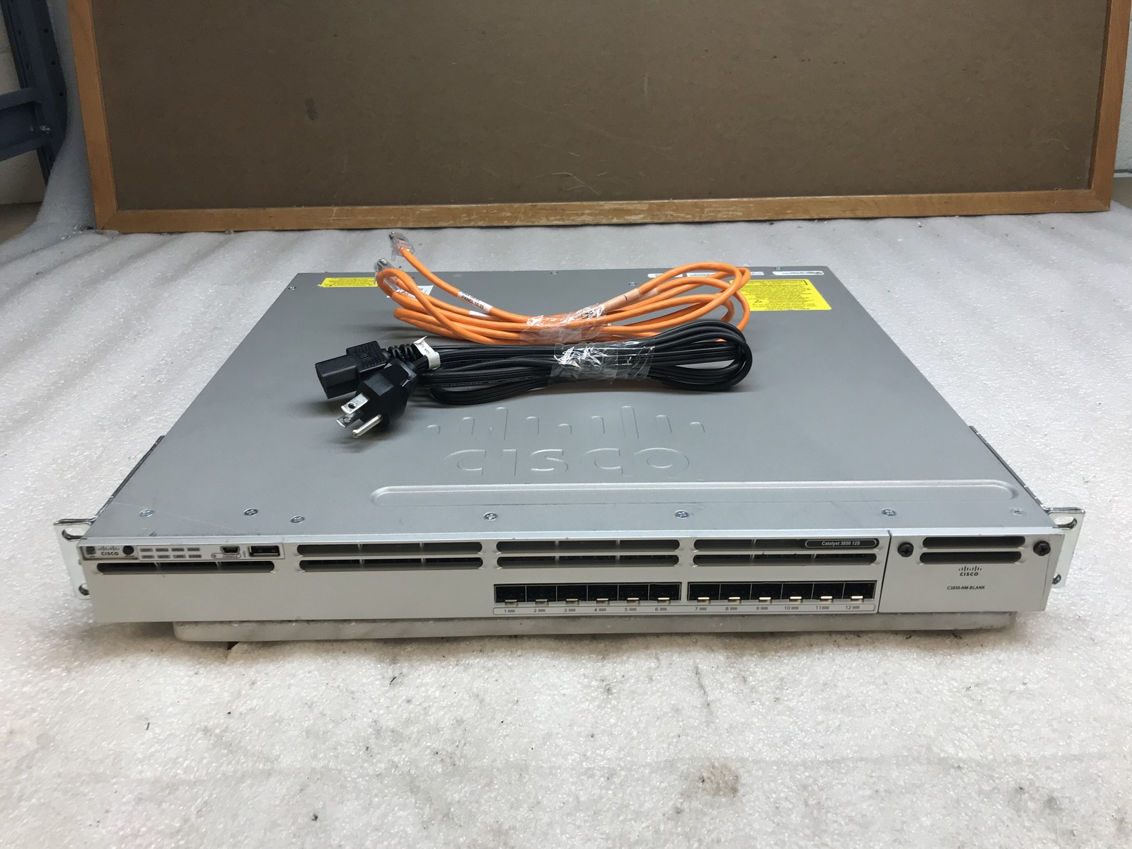 Cisco Catalyst WS-C3850-12S-S 12-Port Switch - Tested Reset w/ Rack Ears
