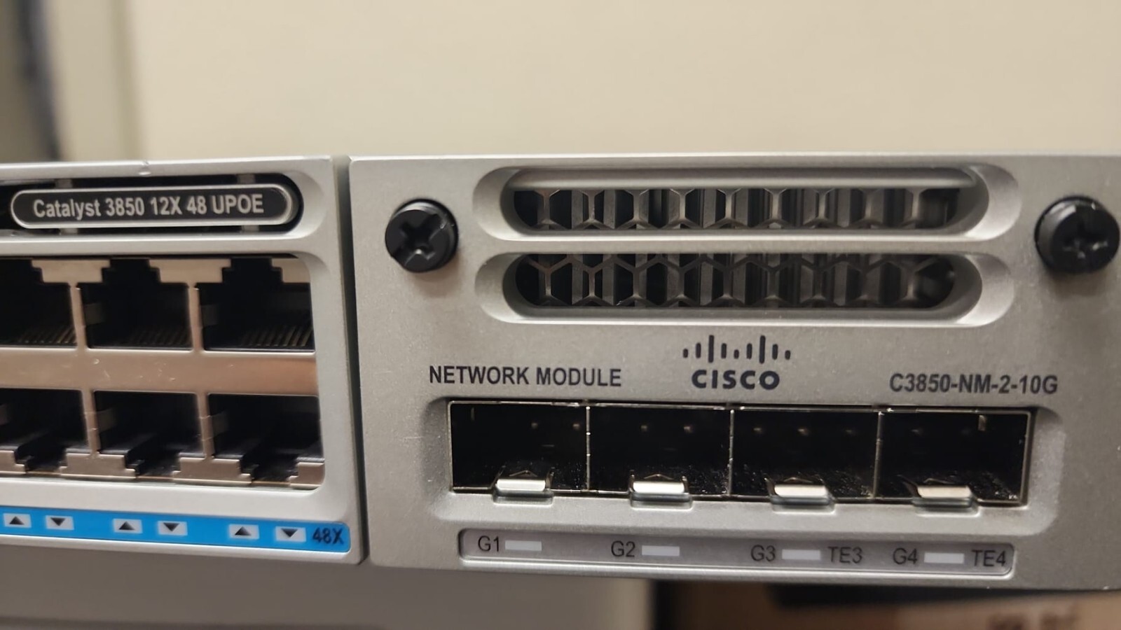 Cisco WS-C3850-12X48U-L 48 Ports UPoE  12x 1/2.5/5/10 GB 2x1100W C3850-NM-2-10G