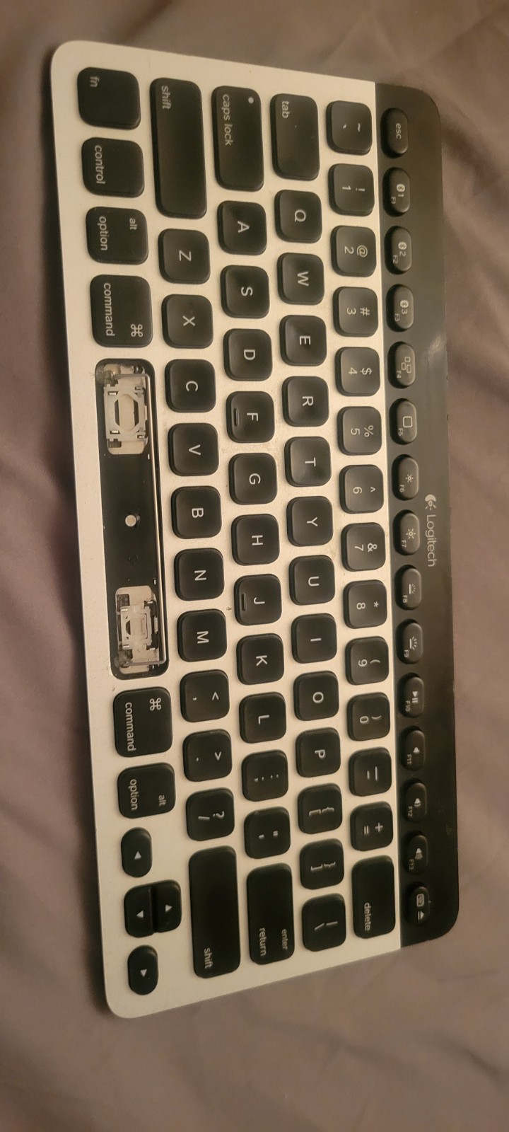 Logitech Bluetooth Keyboard K811