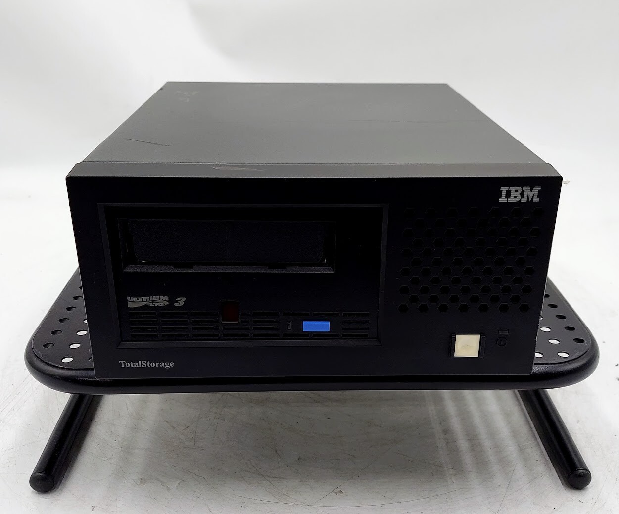 IBM 3580 L33/L3H 23R3687 Ultrium LTO3 TotalStorage External Tape Drive