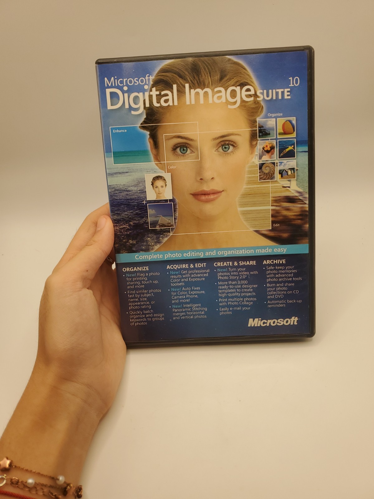 Microsoft Digital Image Suite 10 (Windows PC, 2004, 2-Disc Set) 