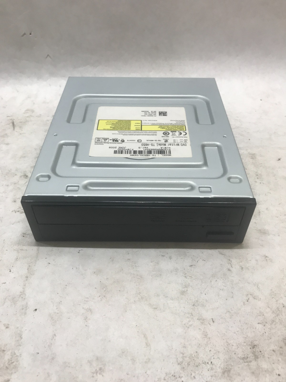 Toshiba/Samsung TS-H653G/DEWH DVD RW and CD RW Internal Drive SATA - DW