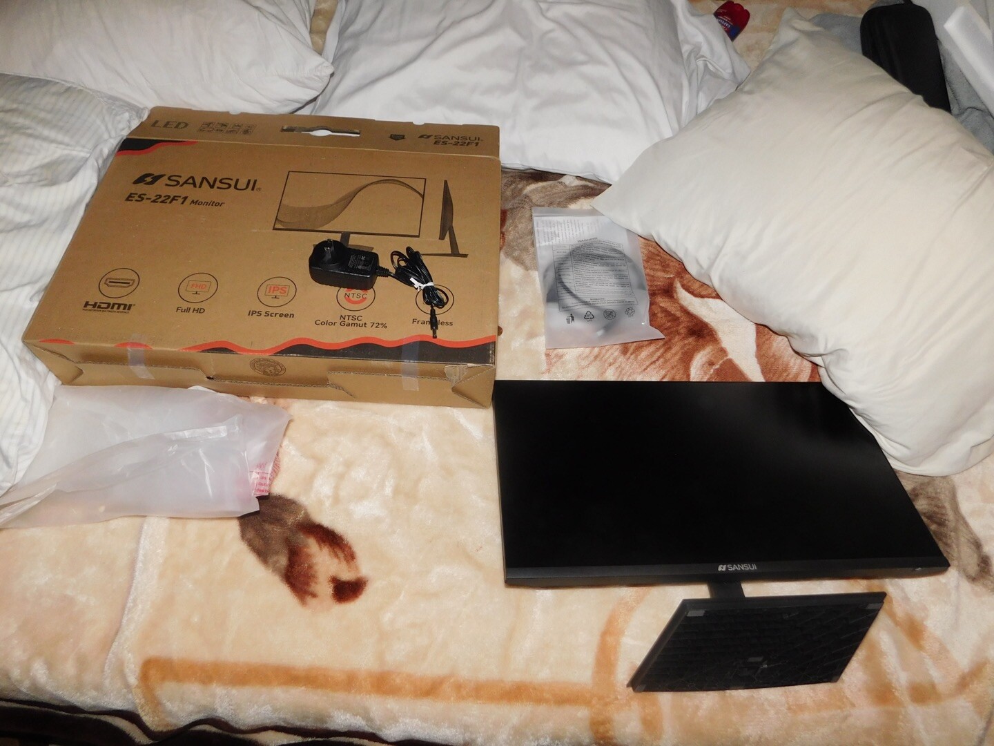 bmax mini pc With Monitor, Keyboard And Mouse