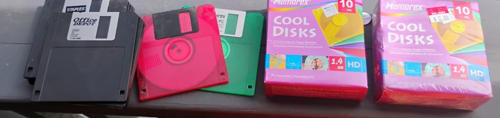 3.5" Floppy Disks Memorex Cool Disks New In Box Plus Extras 31 Total