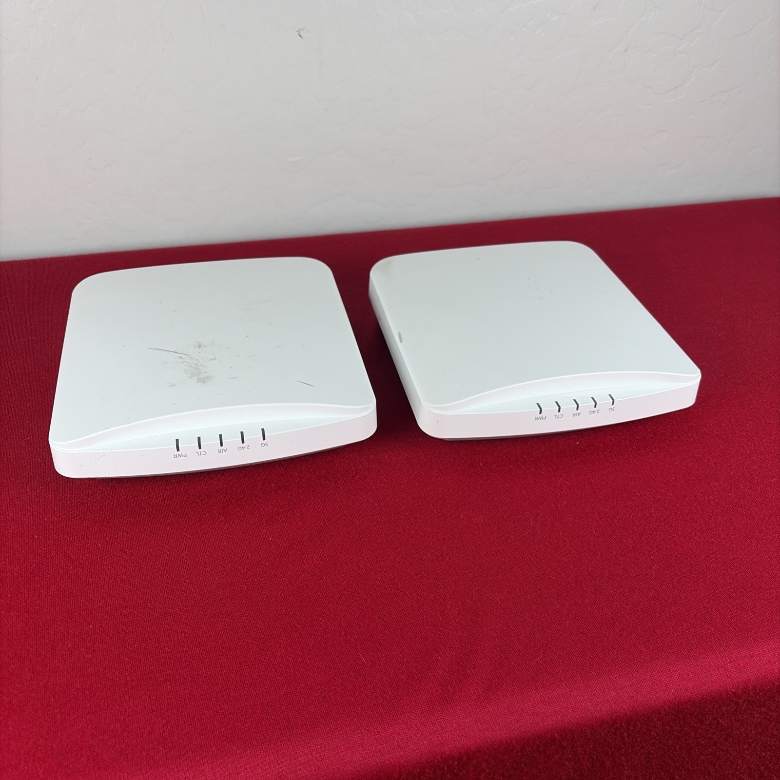 2 Access Networks A550 Dual-Band 2x2:2 802.11ax Wi-Fi 6 Access Point Ruckus R550