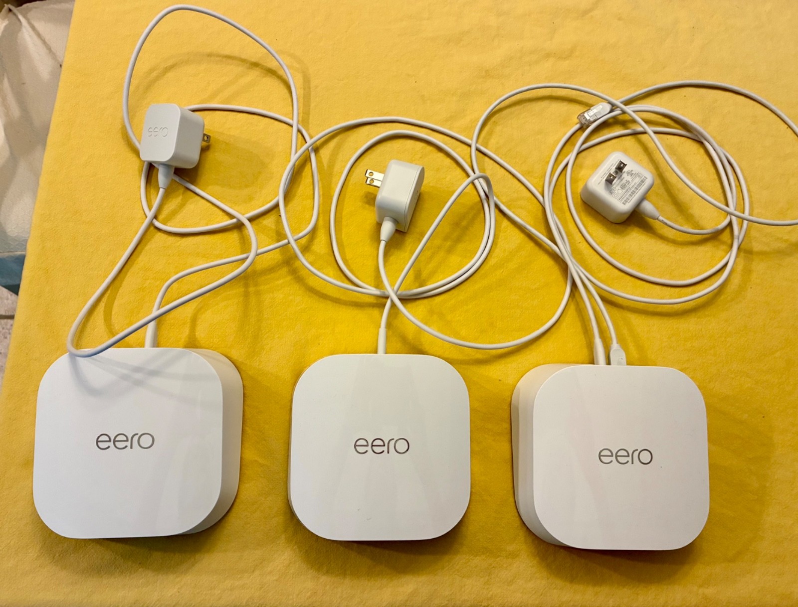 Amazon eero 7 Dual-Band Mesh WiFi 7 Router 3-Pack 2.5Gbps White
