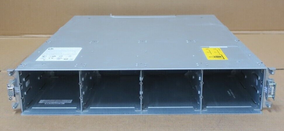HP P2000 G3 AW593A - 12x 3.5" Bay Storage Array 2x SAS Controllers AW592A 2x PSU