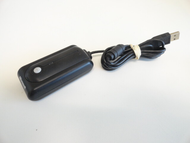 ZZ1: Microsoft 1059 Wireless Receiver 