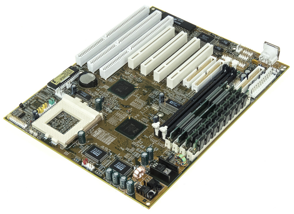 ECS P5TX-BPRO SOCKET 7 2x SDRAM 4x EDO RAM 4x PCI 3x ISA 