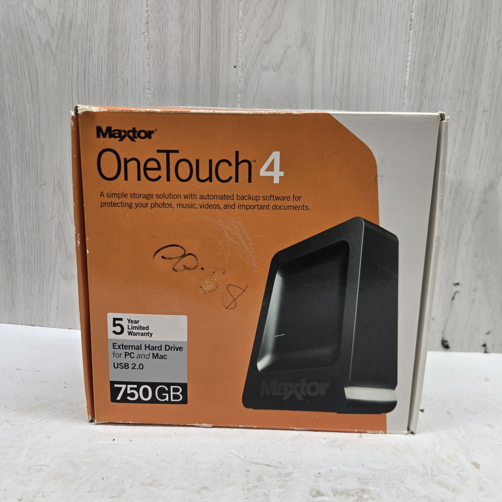 Maxtor One Touch 4 External Hard Drive 750gb New Open Box
