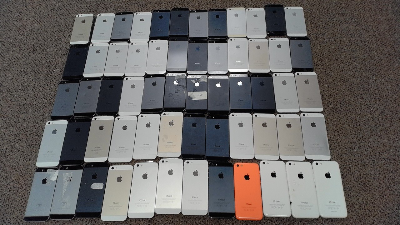 Lot of 60 Untested Apple iPhone 5 5S 5C for Parts
