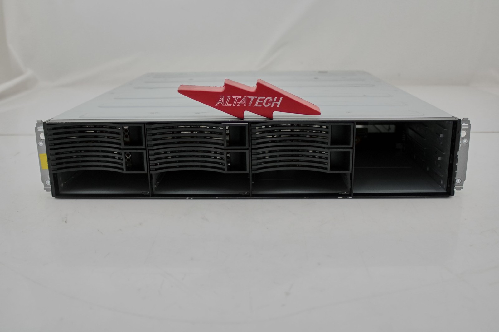 IBM 2072-12C V3700 LFF Dual Controller Storage
